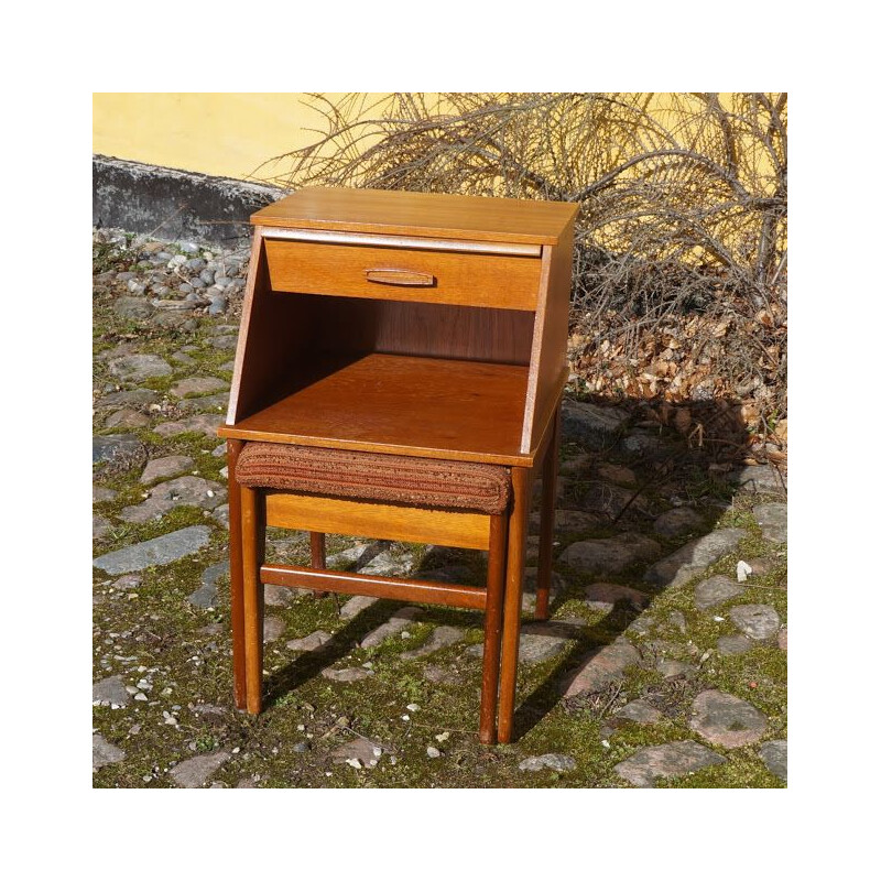 Vintage entry piece of furniture for Chippy in teak and tweed 1960