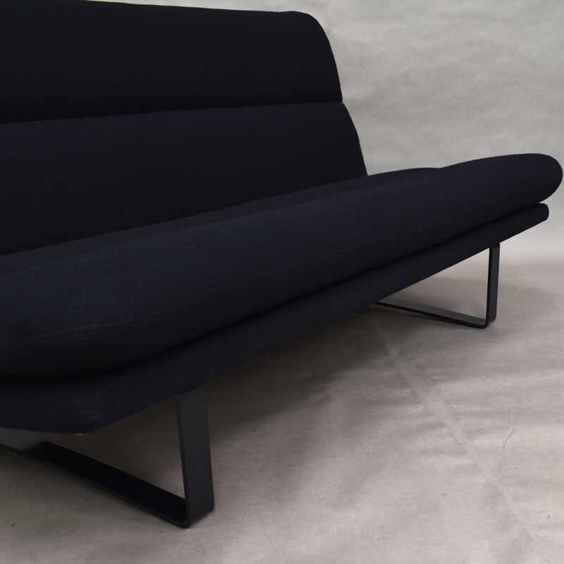 Vintage sofa C6837 by Kho Liang Ie for Artifort 1968