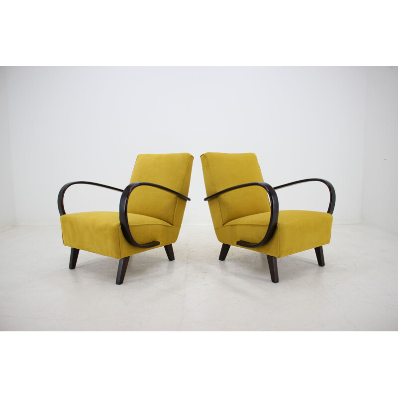 Paire de fauteuils vintage Jindrich Halabala 1950s 