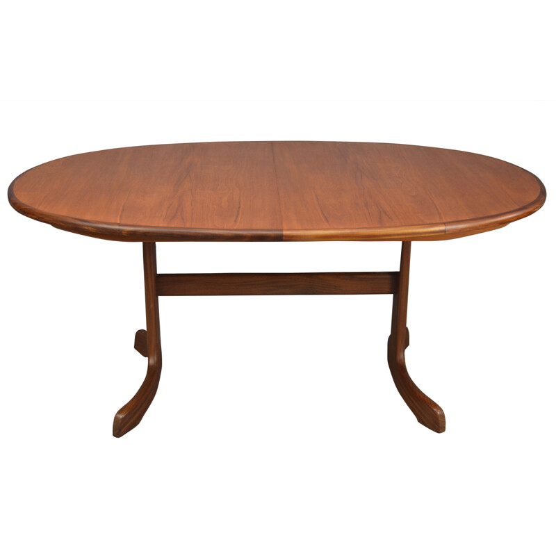 Vintage oval dining table in teak by G-Plan