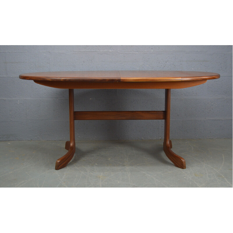 Vintage oval dining table in teak by G-Plan