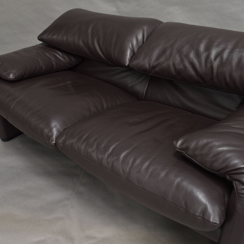 Vintage Maralunga sofa for Cassina in brown leather 1970s