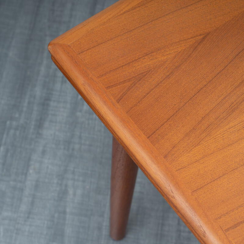 Vintage dining table in teak with rounded edges extendable 1960s 