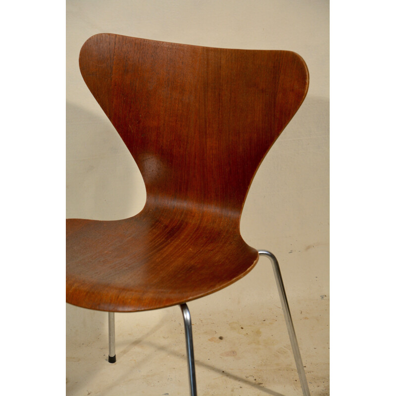 Fritz HANSEN serie 7 chair in teak, Arne JACOBSEN - 1950s
