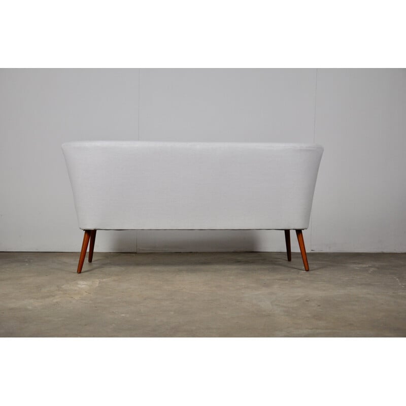 German vintage bench in white fabric and wood 1960