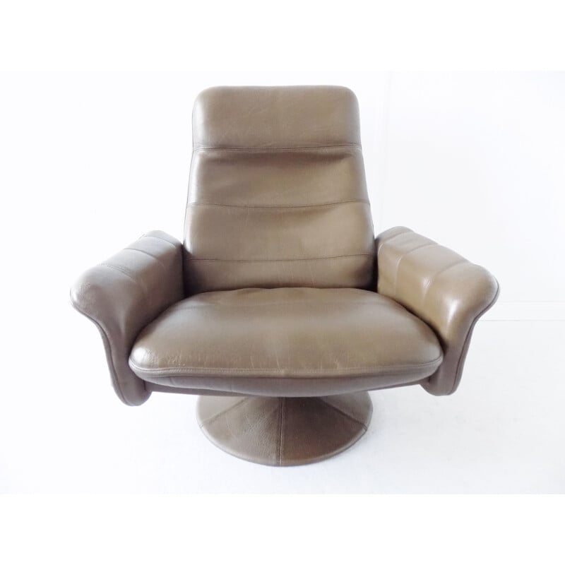 Vintage De Sede DS 50 tulip armchair with ottoman in brown leather 1970s