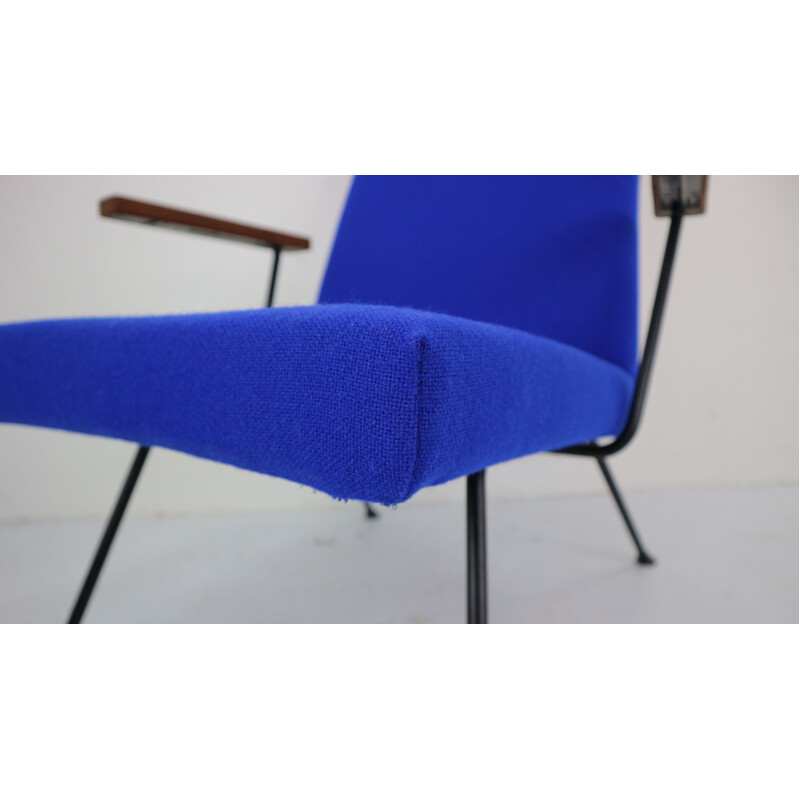 Set of 2 vintage 1410 armchairs for Gispen in blue wool and metal 1960s