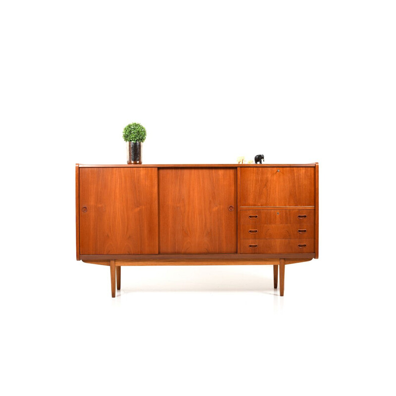 Vintage Danish highboard in teak and oak