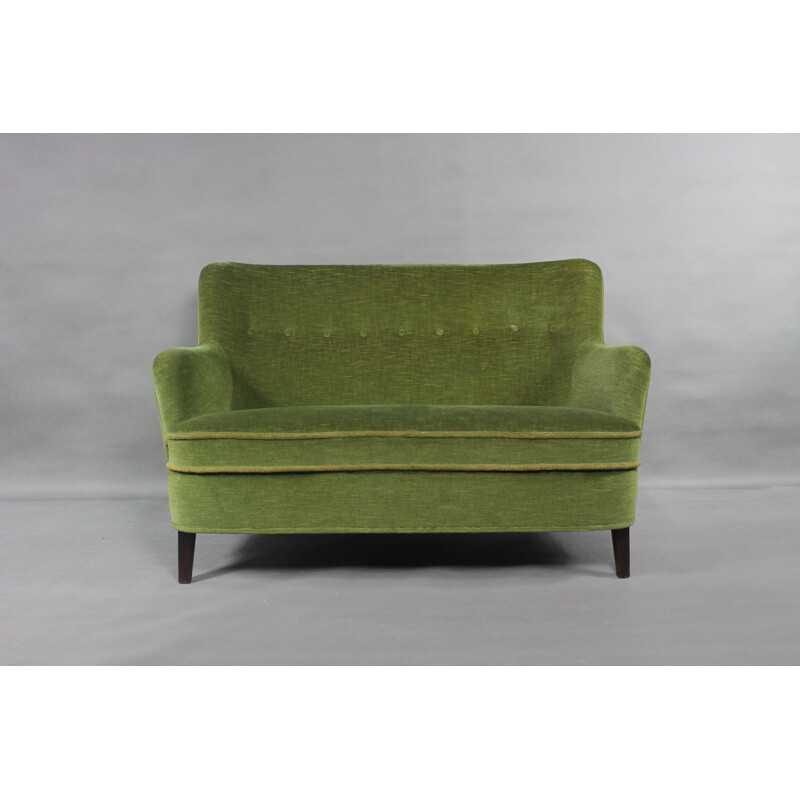 Set of vintage sofa and 2 armchairs in green velvet 1960s