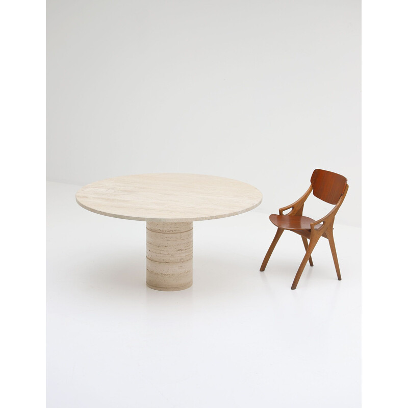 Vintage dining table in travertine round by Up&Up 1970