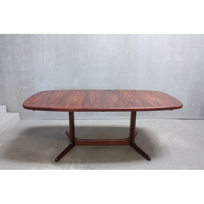 Table vintage ovale pour Rasmus en bois de palissandre des années 1960