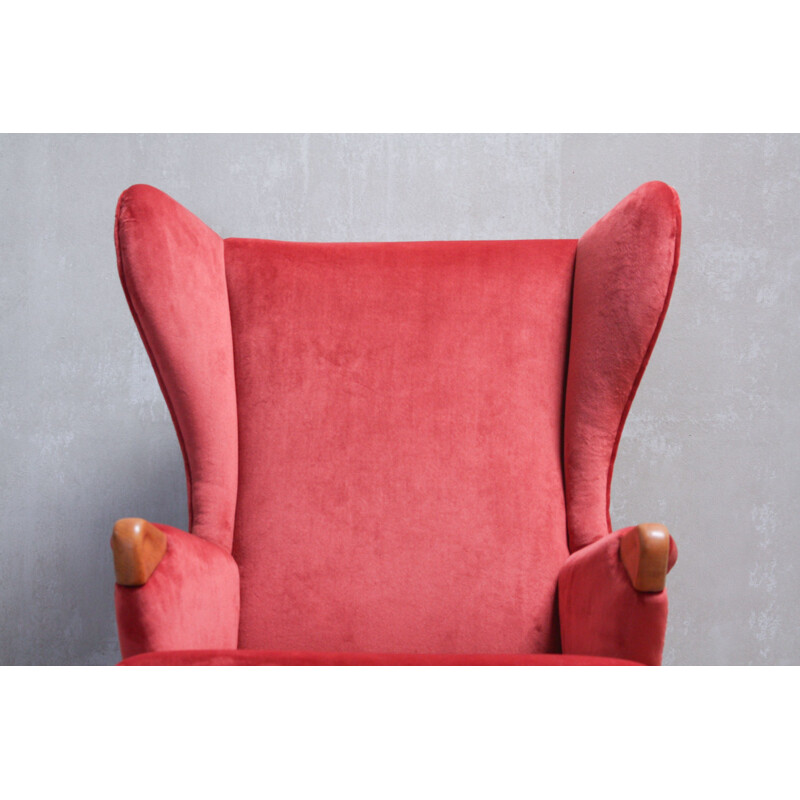 Vintage Wingback armchair for Parker Knoll in oakwood and red velvet 1960s