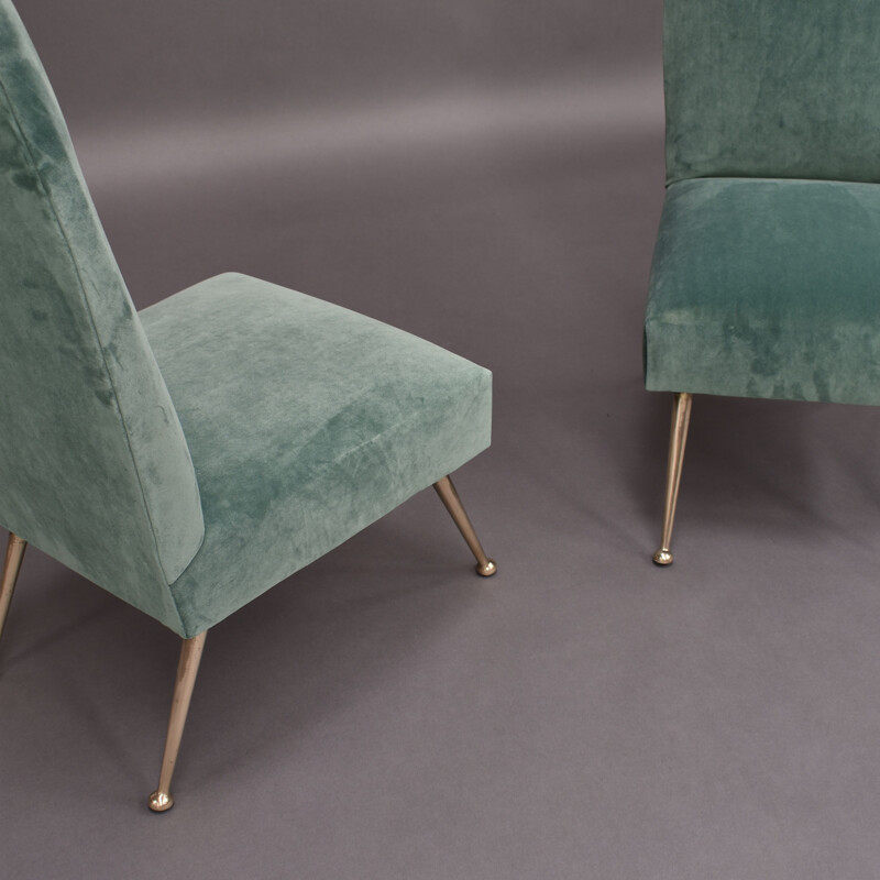 Coppia di sedie vintage per Minotti in velluto verde e ottone 1950