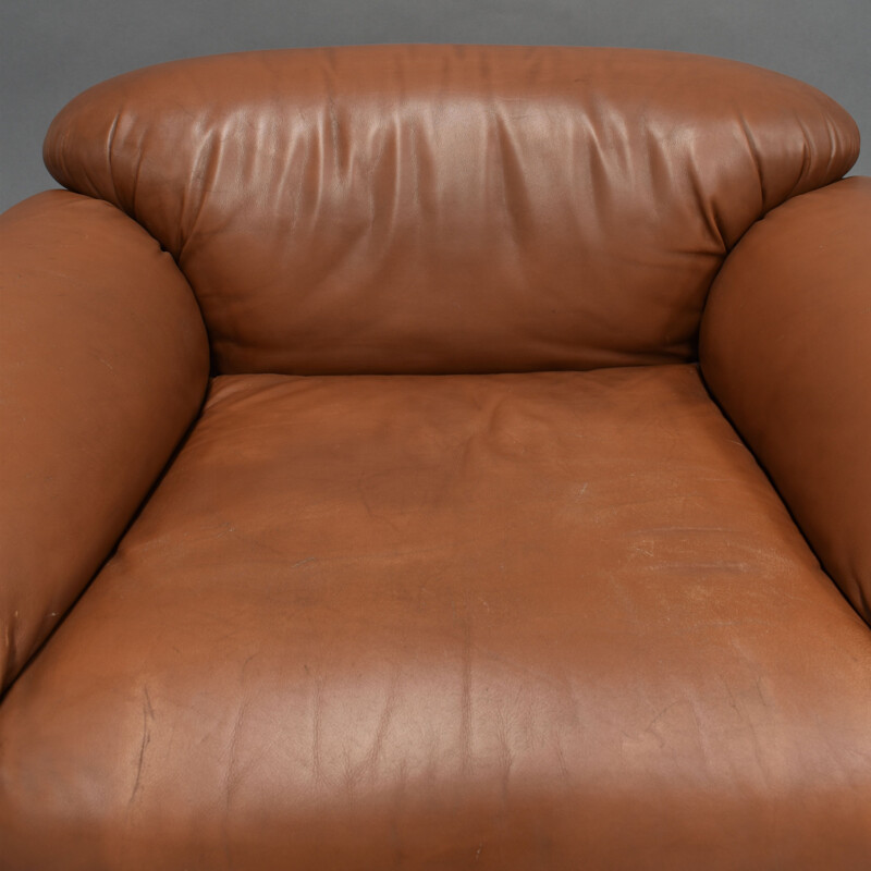 Fauteuil Sesann vintage en cuir marron par Gianfranco Frattini pour Cassina