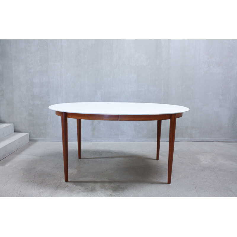 Table ovale vintage en teck avec plateau blanc