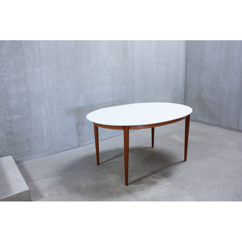 Table ovale vintage en teck avec plateau blanc