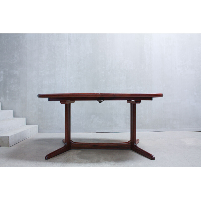 Vintage oval dining table in rosewood from Rasmus