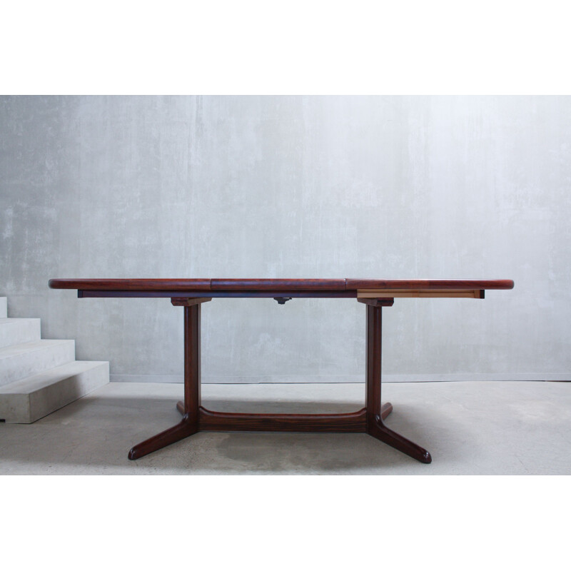 Vintage oval dining table in rosewood from Rasmus