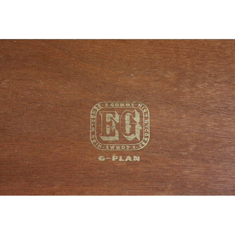 Vintage chest of drawers in oak from E-Gomme