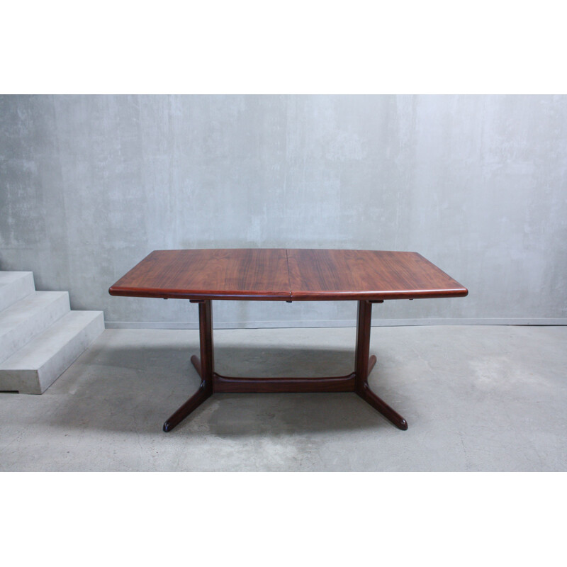 Vintage dining table oval in rosewood from Skovby, 1960s