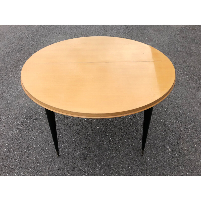 Vintage dining table for Ramos in sycamore 1950