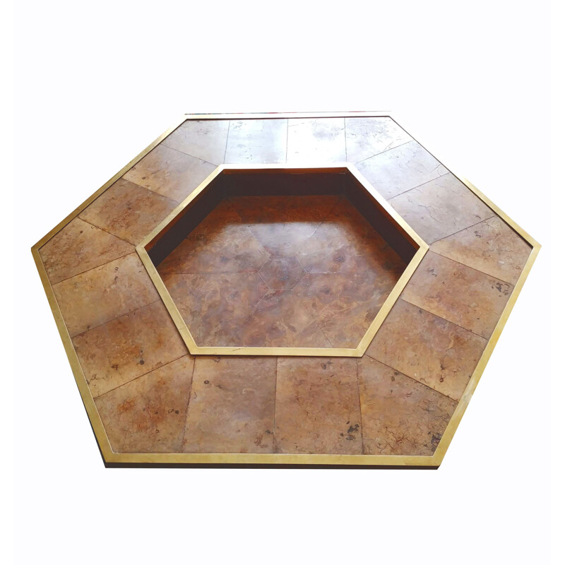 Table basse vintage hexagonale en bois de loupe laiton et cuir 1970