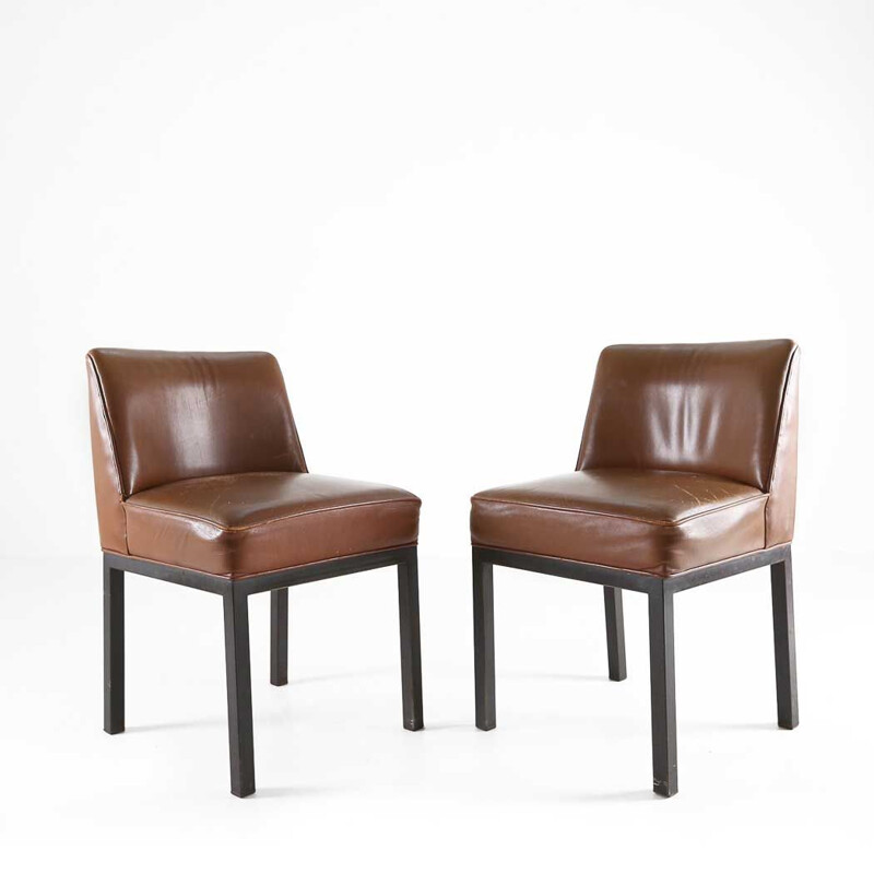 Ein Paar Vintage-Stühle aus schwarzem Metall und braunem Leder von Jules Wabbes für Le Mobilier Universel, Belgien 1965