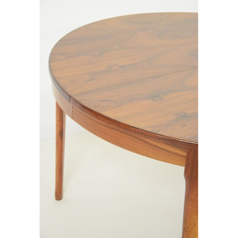 Table vintage ronde en palissandre design Scandinave