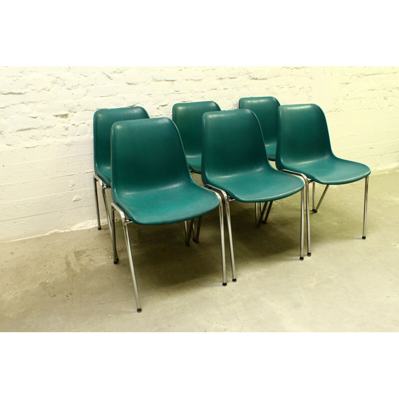 Suite de 6 chaises vintage 1970