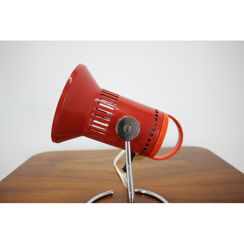 Adjustable vintage table lamp in red lacquered metal, Czechoslovakia 1980