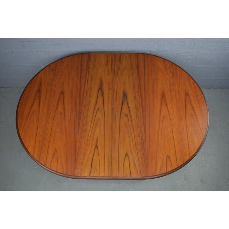 Vintage round dining table in teak by G-Plan