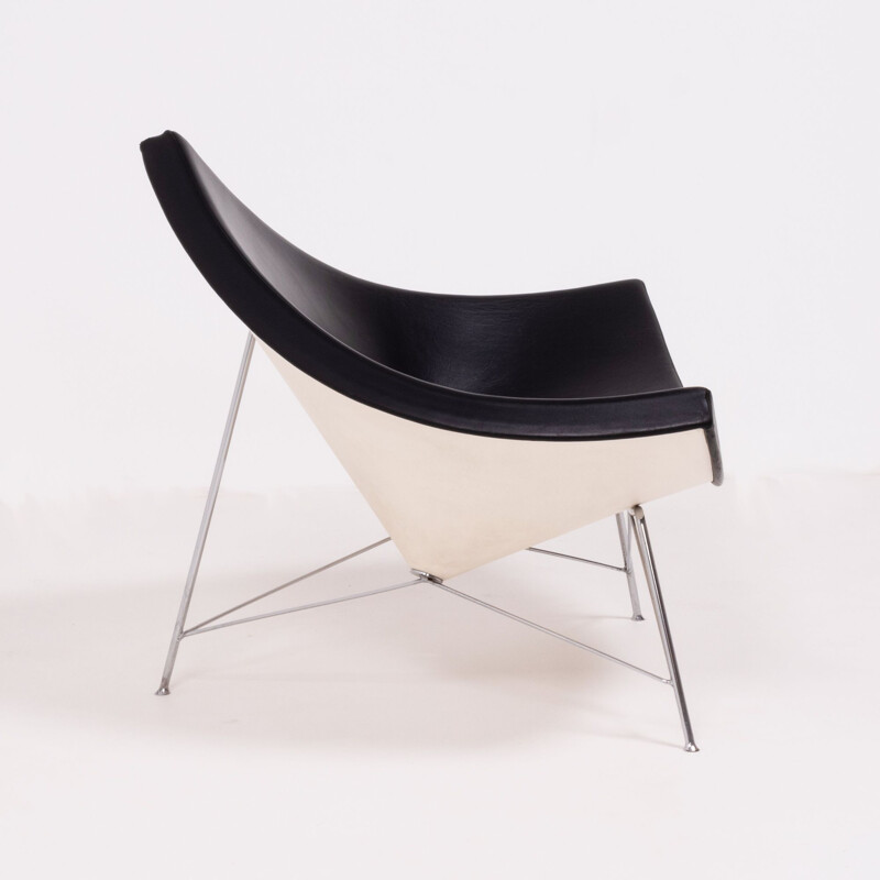 Coconut chair in black leather by George Nelson for Vitra