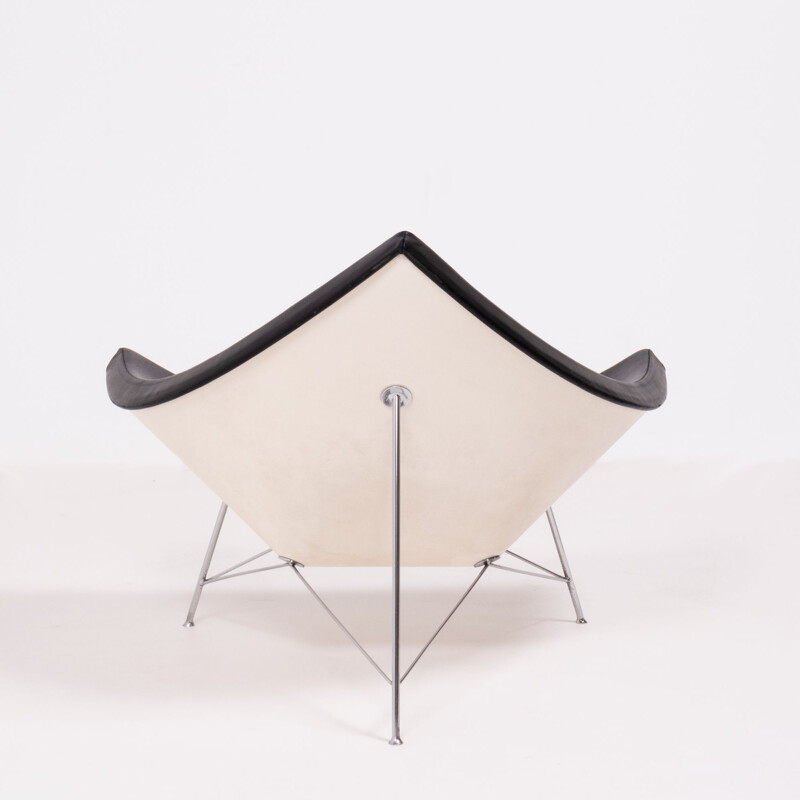 Coconut chair in black leather by George Nelson for Vitra