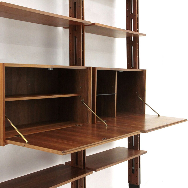 Vintage Giraffa bookcase for Arform in wood and brass 1960s