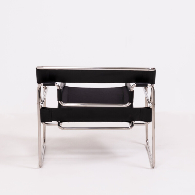 Vintage chromed tubular chair in black leather