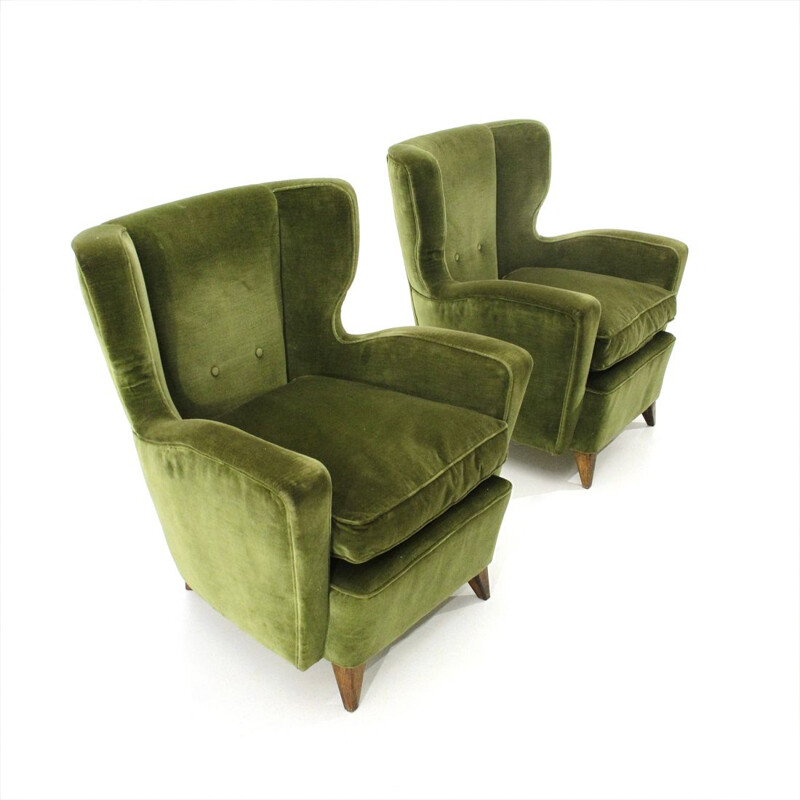 Pair of vintage Italian armchairs in green velvet