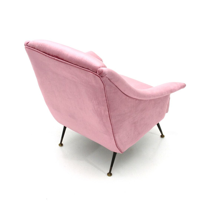 Vintage Italian armchair in pink velvet