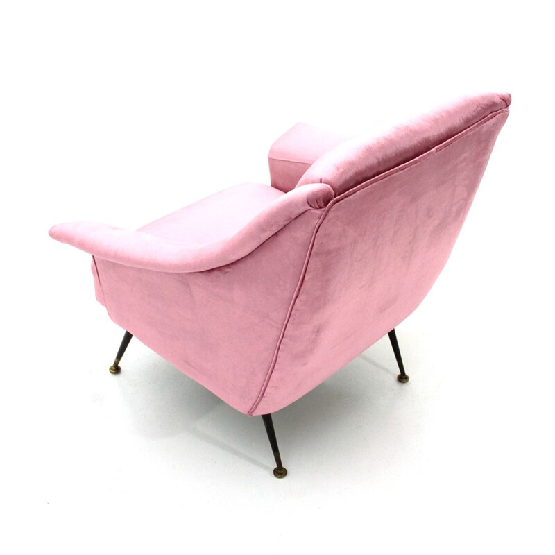 Vintage Italian armchair in pink velvet