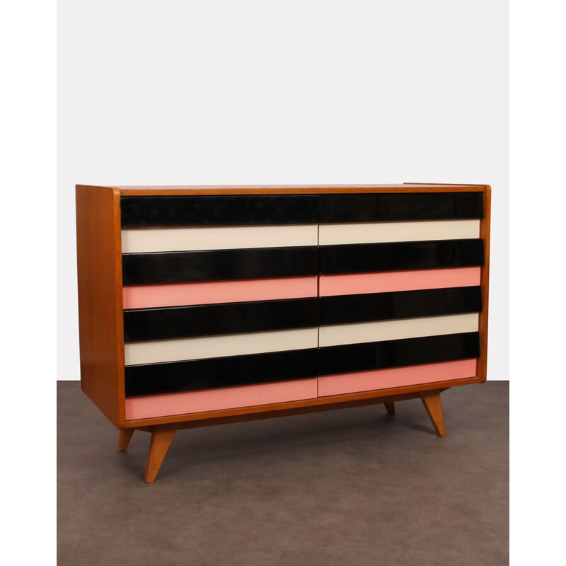 Vintage pink chest of drawers for Interier Praha 1960