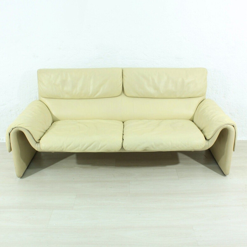 Vintage DS 2011 sofa for De Sede in beige leather 1960s