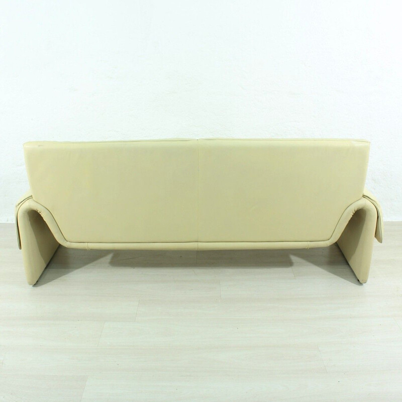 Vintage DS 2011 sofa for De Sede in beige leather 1960s