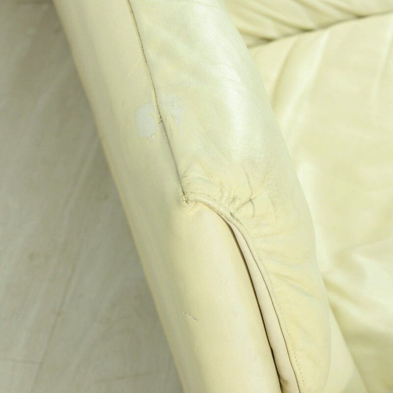 Vintage DS 2011 sofa for De Sede in beige leather 1960s