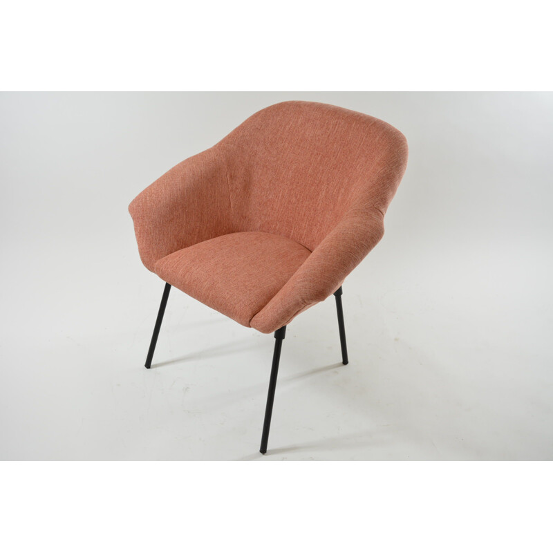 Vintage type shell armchair in pink fabric and metal 1970 