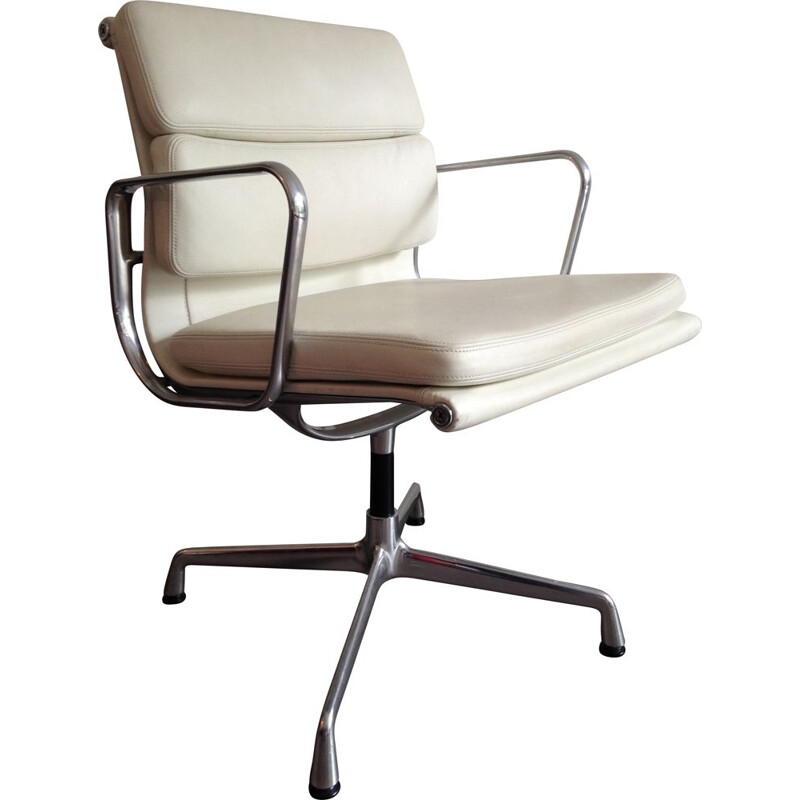 Vintage EA208 chair by Charles Eames for Vitra - 2000