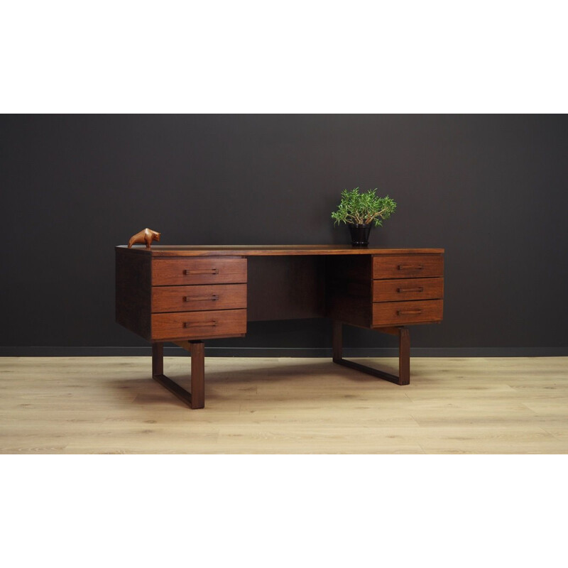 Vintage rosewood desk by Jensen & Valeur 1960