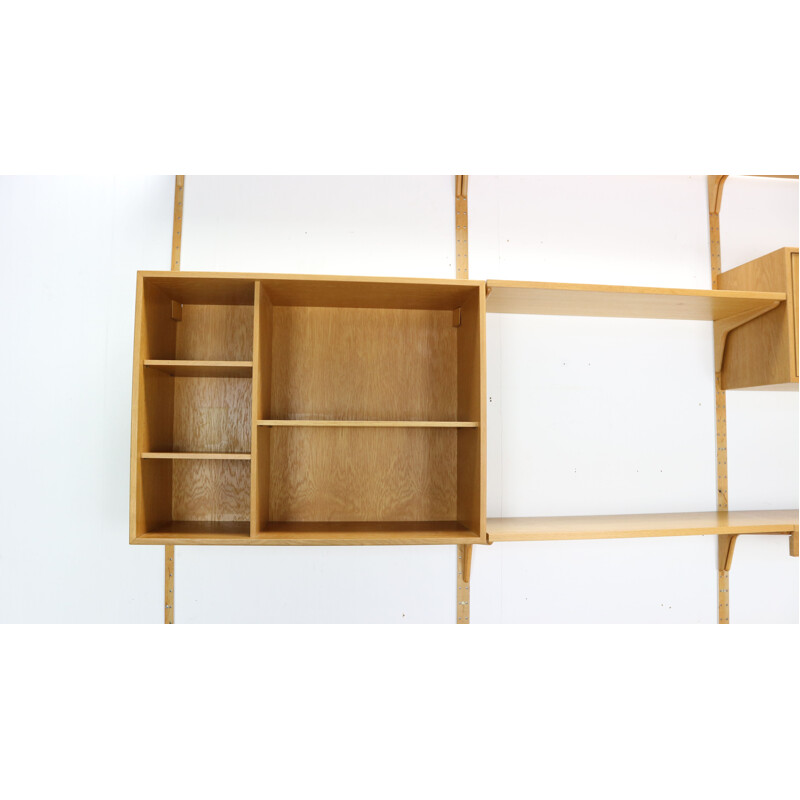 Vintage Oak Wood Wall Unit By Rud Thygesen & Johnny Soren For H.G. Møbler 1960s