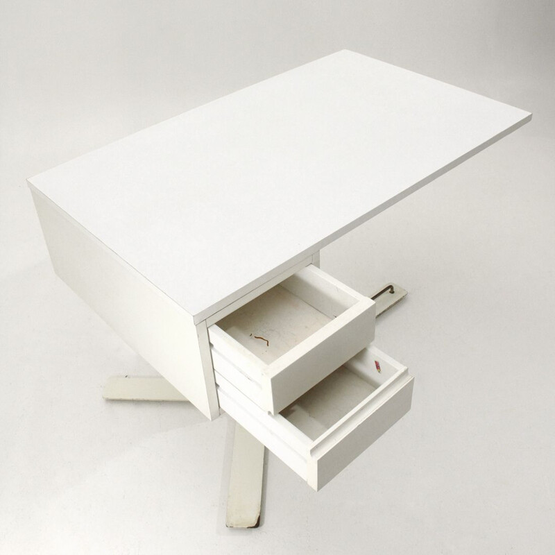 Vintage white desk by Antonello Mosca for Sormani