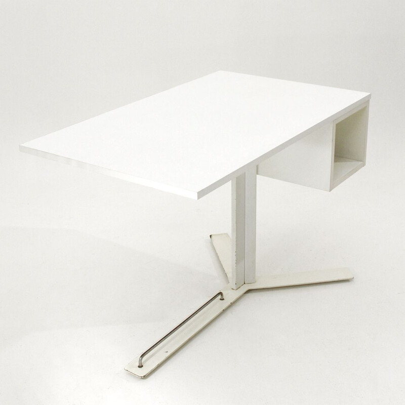 Vintage white desk by Antonello Mosca for Sormani