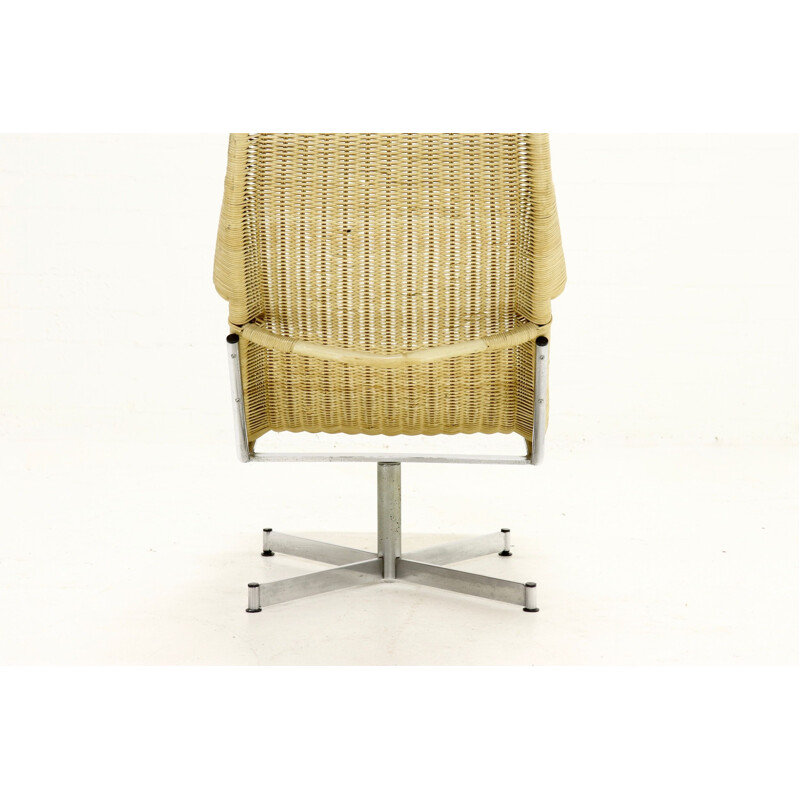 Fauteuil vintage pivotant en rotin par Dirk van Sliedregt pour Gebroeders Jonkers Noordwolde