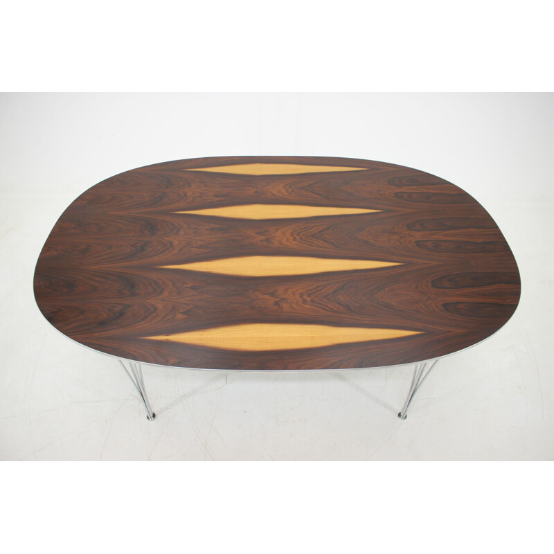 Vintage Super Ellipse table for Fritz Hansen in rosewood 1970s